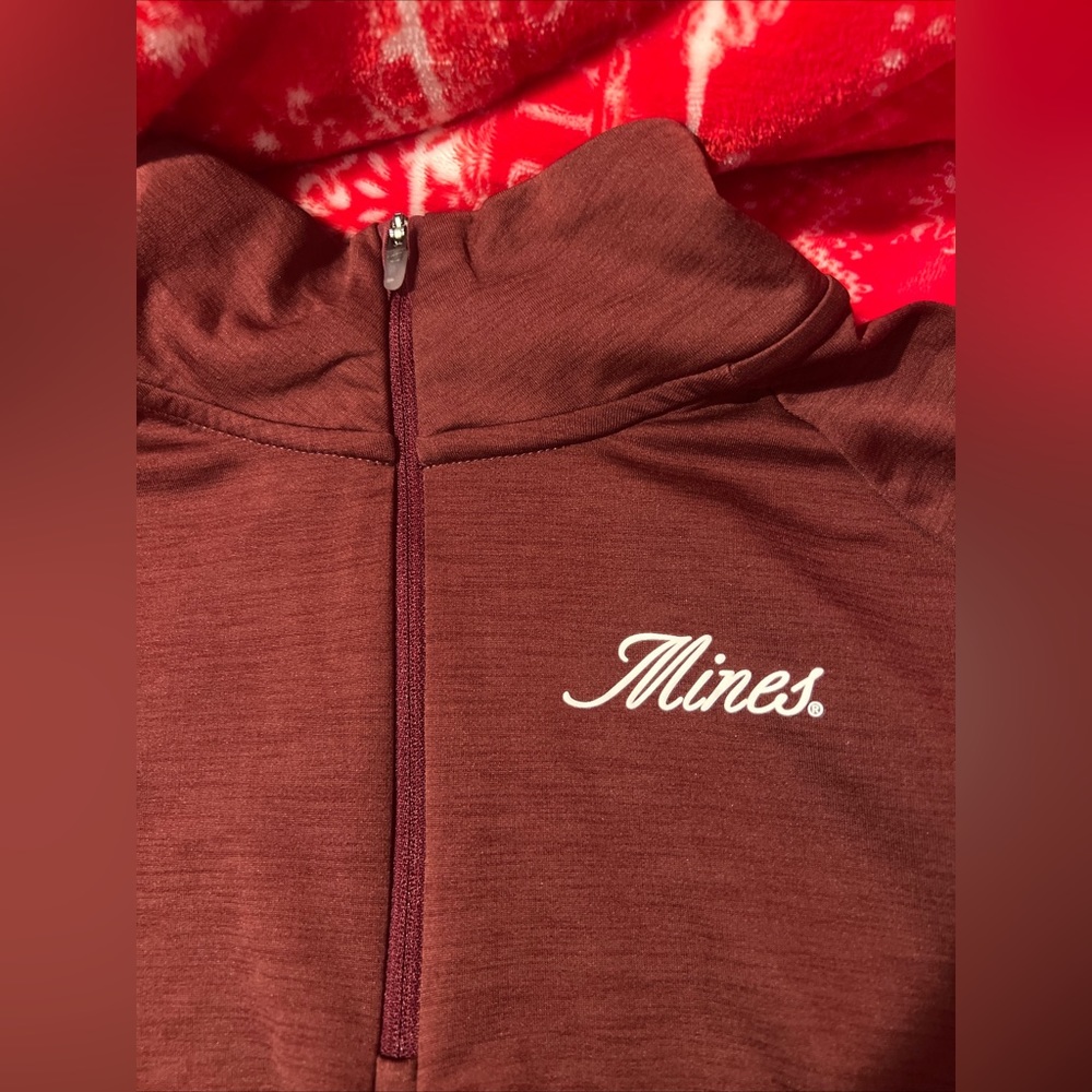 Women’s CO Mines Nike long sleeve